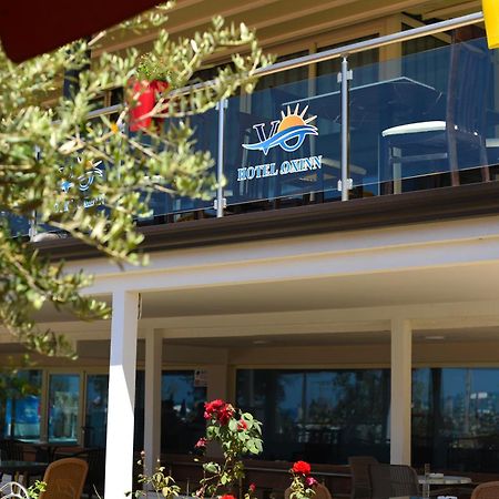 Vila Oxinn Kryemëdhej Екстериор снимка