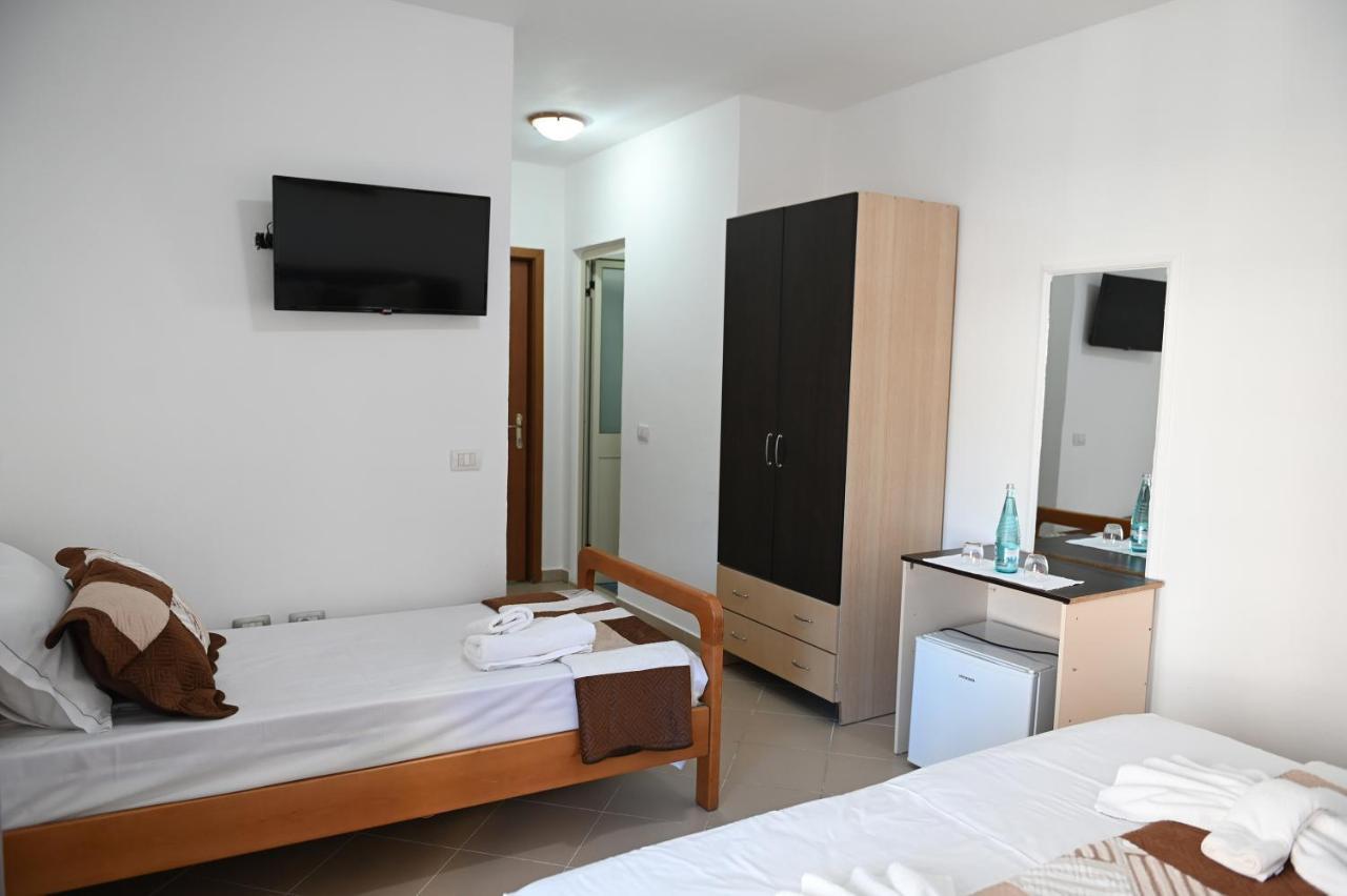 Vila Oxinn Kryemëdhej Екстериор снимка