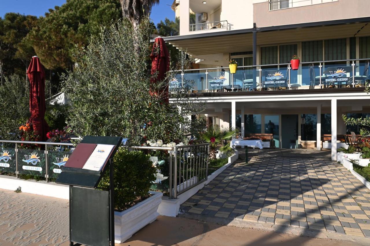 Vila Oxinn Kryemëdhej Екстериор снимка