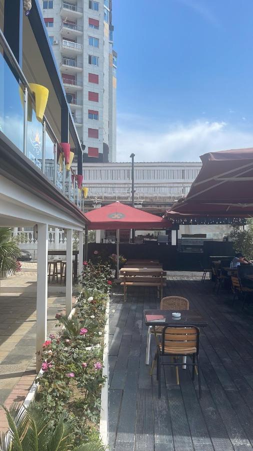 Vila Oxinn Kryemëdhej Екстериор снимка