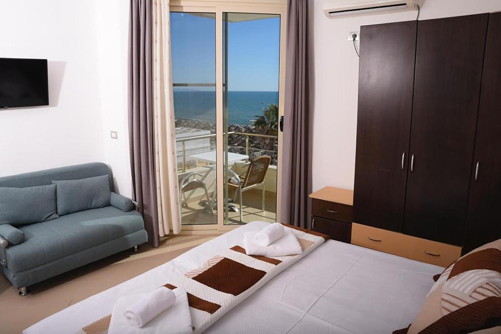 Vila Oxinn Kryemëdhej Екстериор снимка